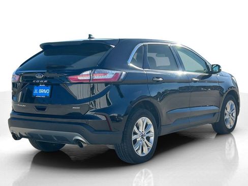 Used 2023 Ford Edge Titanium image 5