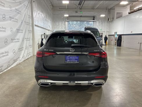 New 2026 Mercedes-Benz GLC 300 4MATIC image 5