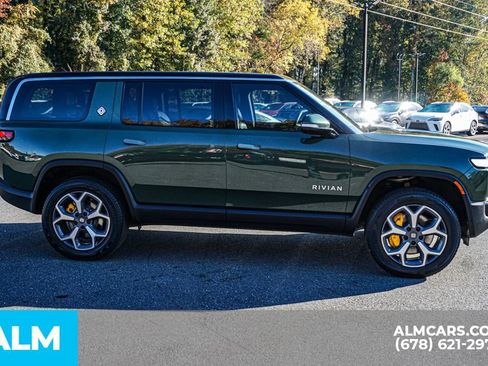 Used 2024 Rivian R1S Adventure image 9