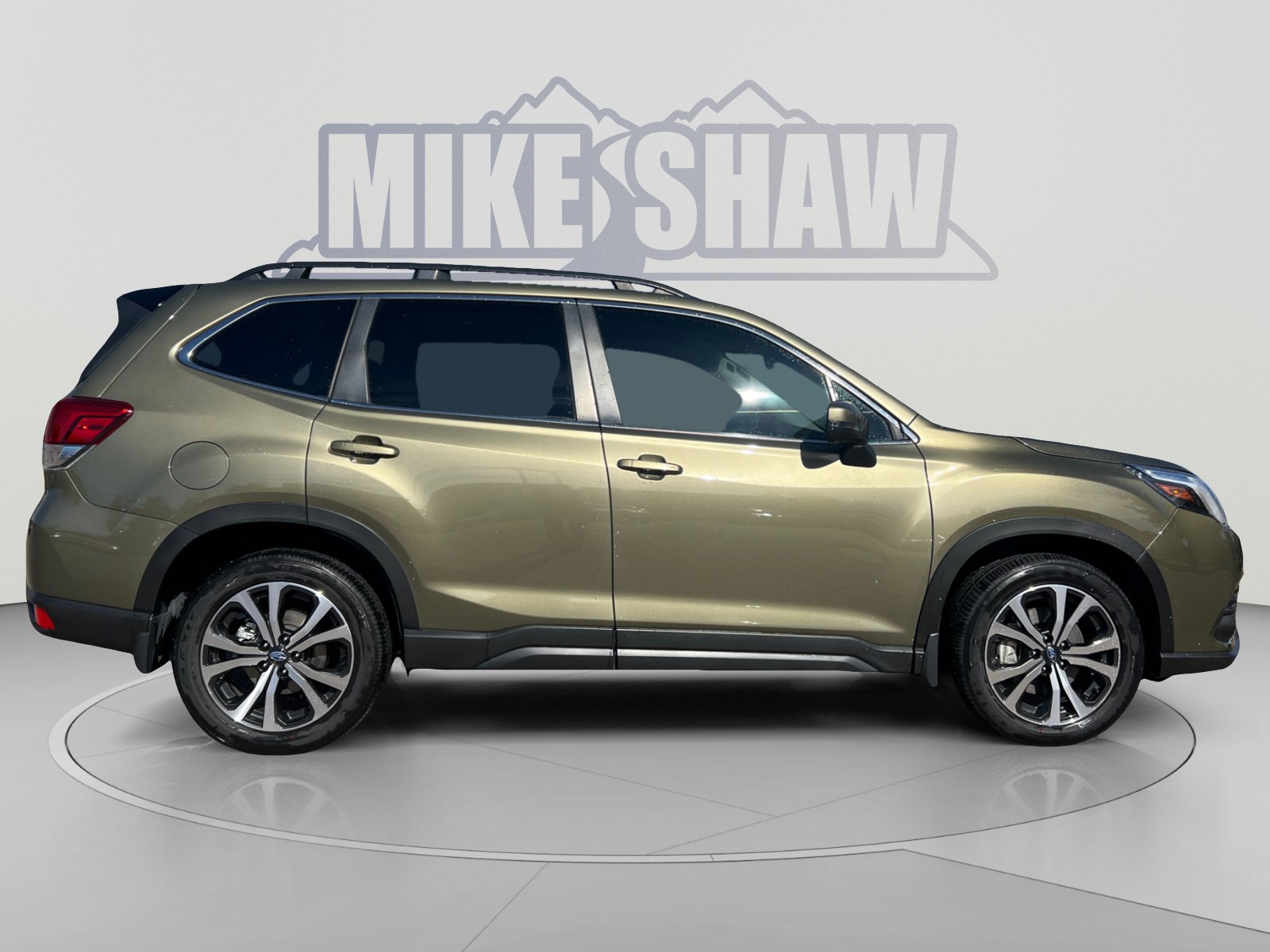 Used 2024 Subaru Forester Limited AWD/4WD image 6