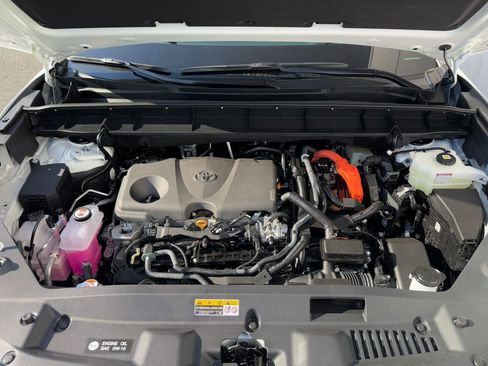 New 2026 Toyota Highlander Platinum AWD/4WD image 21