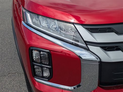 New 2025 Mitsubishi Outlander Sport ES image 9