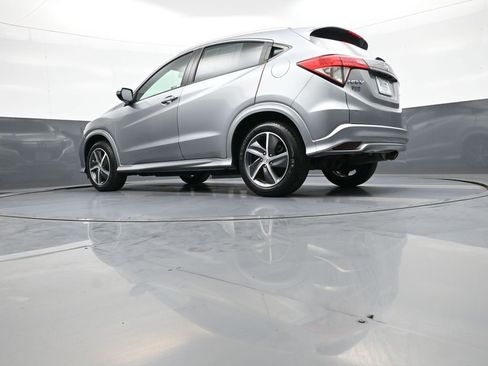 Certified 2019 Honda HR-V Touring image 32