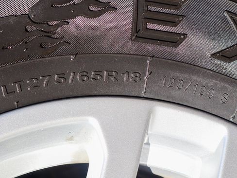 Used 2020 Chevrolet Silverado 1500 LT image 44