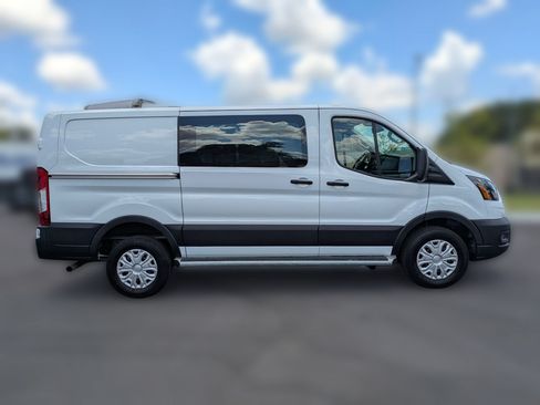 Used 2025 Ford Transit 250 Low Roof w/ Exterior Upgrade Package RWD image 4