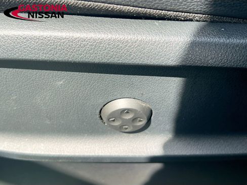 Used 2023 Mercedes-Benz GLA 250 w/ Premium Package image 26