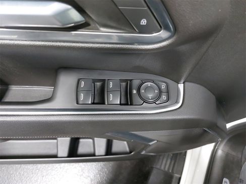 Used 2022 GMC Sierra 1500 Elevation image 29