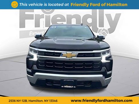 Used 2023 Chevrolet Silverado 1500 LT image 2