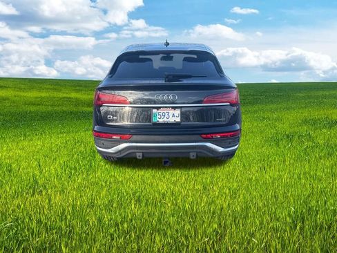 Used 2023 Audi Q5 2.0T Premium w/ Convenience Package image 6