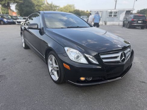 Used 2011 Mercedes-Benz E 350 Coupe image 3