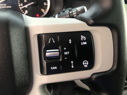 Used 2023 Land Rover Defender 110 SE AWD/4WD image 12