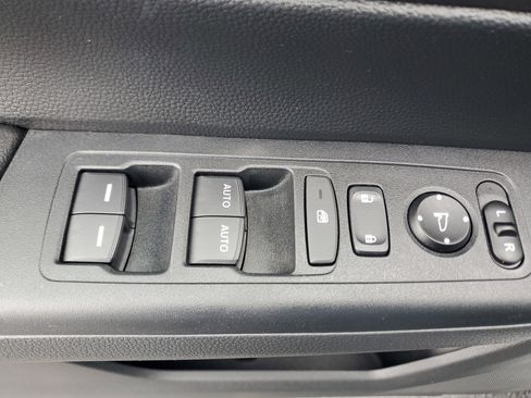 Used 2024 Honda CR-V EX image 20