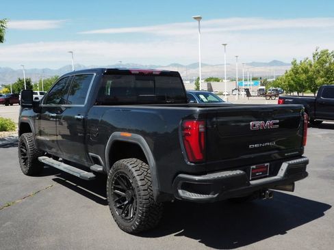 Used 2025 GMC Sierra 3500 Denali w/ Technology Package AWD/4WD image 5