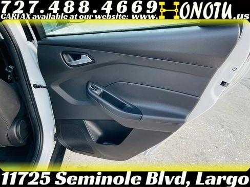 Used 2016 Ford Focus SE FWD image 17
