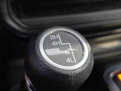 Used 2021 Jeep Wrangler Unlimited Sport AWD/4WD image 3