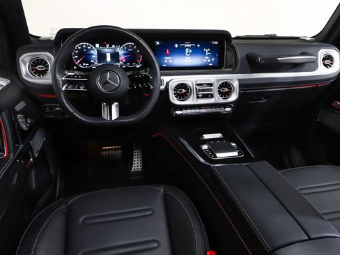 Certified 2025 Mercedes-Benz G 550 image 6