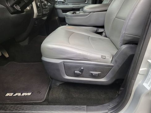 Used 2015 RAM 2500 Big Horn image 12