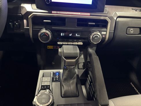 Used 2025 Toyota Tacoma SR5 w/ SR5 Upgrade Package image 11