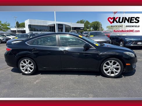 Used 2009 MAZDA MAZDA6 s Grand Touring w/ Moonroof & Bose Pkg FWD image 6