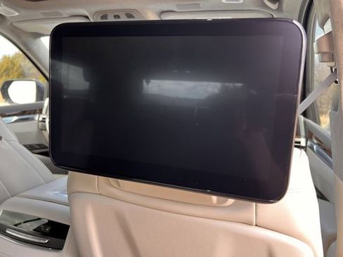 Certified 2026 Cadillac Escalade Platinum Sport w/ LPO, ONYX Package image 34