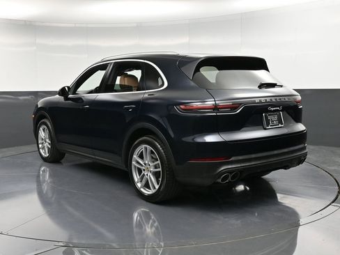 Certified 2021 Porsche Cayenne S image 3
