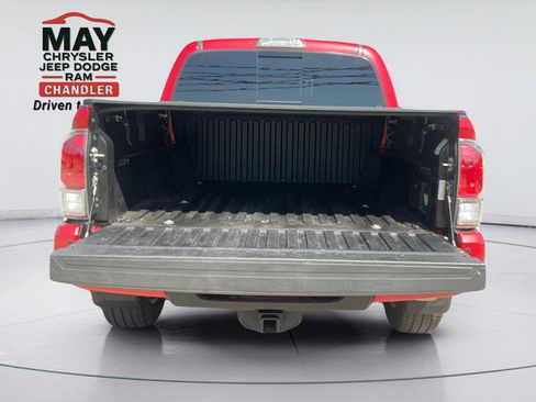 Used 2019 Toyota Tacoma Limited RWD image 13