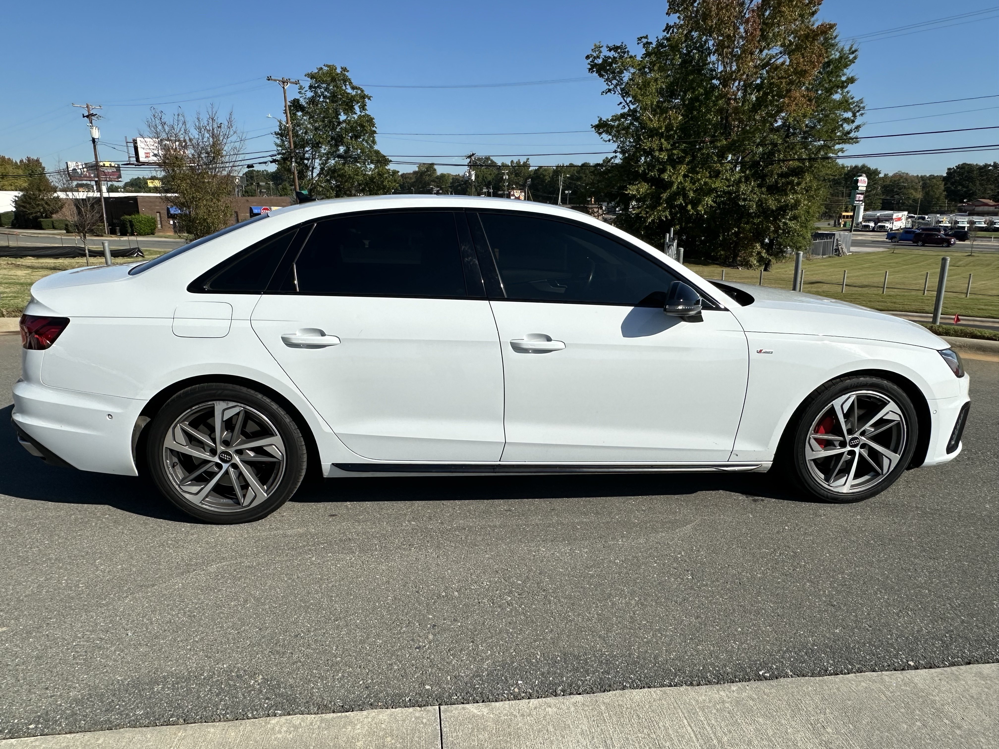 Used 2022 Audi A4 2.0T Prestige w/ Prestige Package AWD/4WD image 10