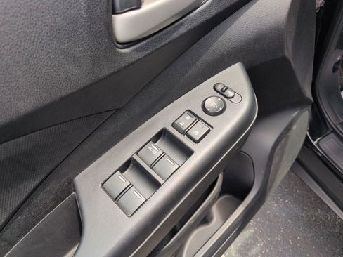 Used 2014 Honda CR-V LX image 12