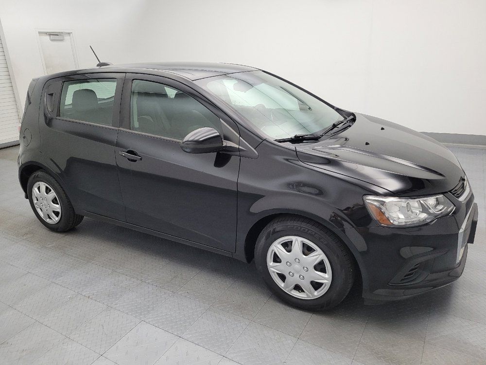 Used 2020 Chevrolet Sonic LT FWD image 11