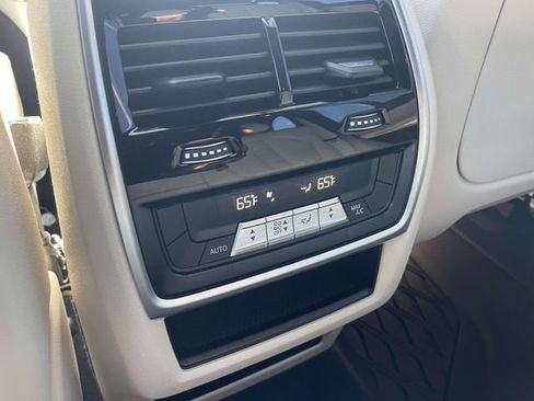 Used 2021 BMW X5 sDrive40i w/ Premium Package RWD image 13