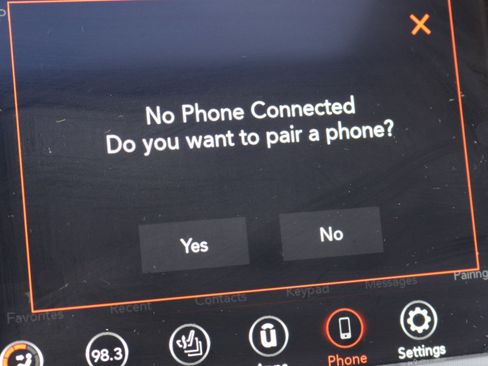 Used 2022 Dodge Charger R/T w/ Driver Convenience Group image 14