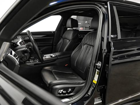 Used 2019 BMW ALPINA B7 xDrive image 27