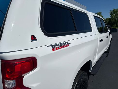 Used 2023 Chevrolet Silverado 1500 LT Trail Boss w/ Protection Package AWD/4WD image 13