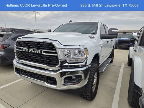Certified 2024 RAM 2500 Big Horn w/ Off Road Package AWD/4WD image 3