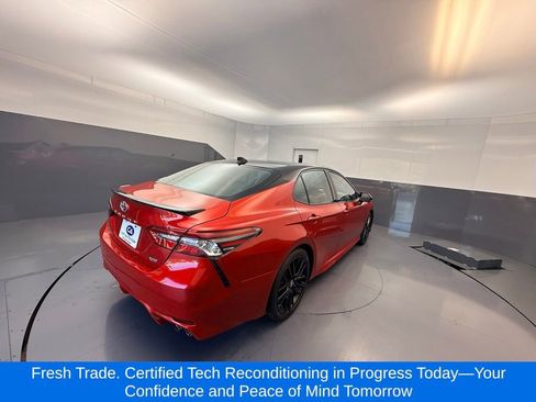 Used 2022 Toyota Camry XSE image 4