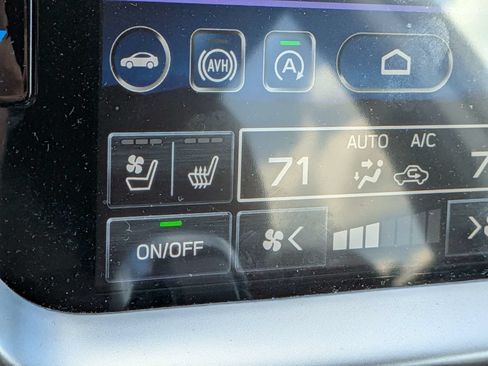 Used 2022 Subaru Outback Touring w/ Popular Package #2 AWD/4WD image 22