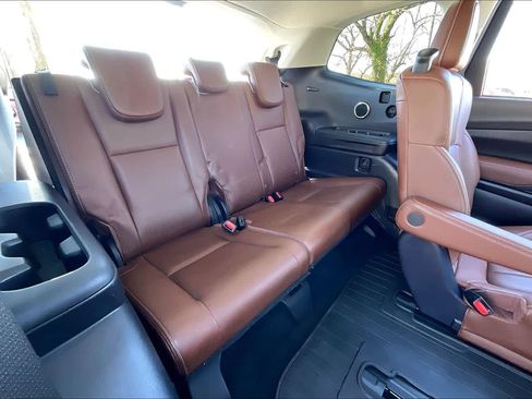 Used 2020 Subaru Ascent Touring image 23