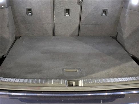 Used 2023 Audi Q4 e-tron Premium Plus w/ Premium Plus image 6