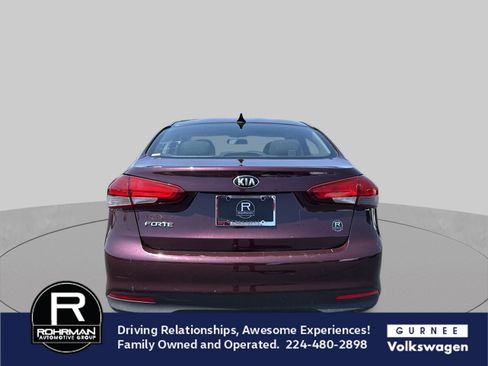 Used 2017 Kia Forte LX FWD image 8