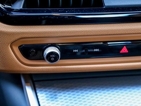 New 2026 BMW 330i xDrive Sedan w/ M Sport Package image 17