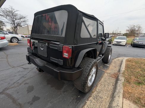 Used 2012 Jeep Wrangler Sport image 7