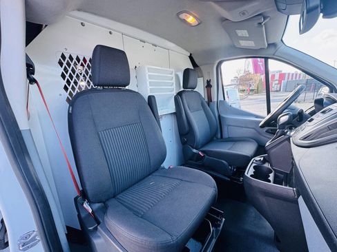 Used 2019 Ford Transit 150 130 Low Roof RWD image 12