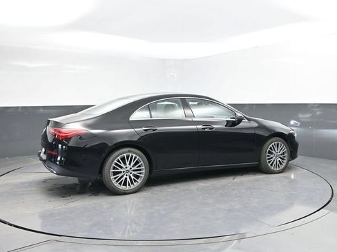 Used 2025 Mercedes-Benz CLA 250 image 2