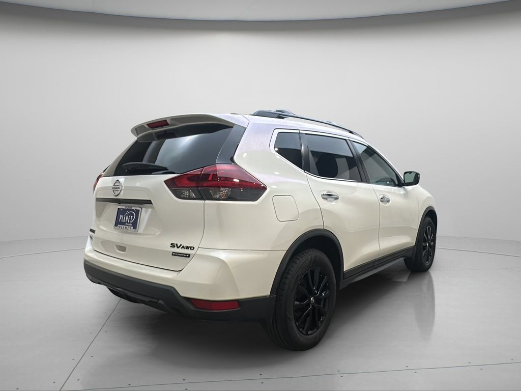 Used 2018 Nissan Rogue SV AWD/4WD image 7