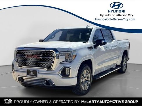 Used 2019 GMC Sierra 1500 Denali w/ Driver Alert Package II AWD/4WD image 1