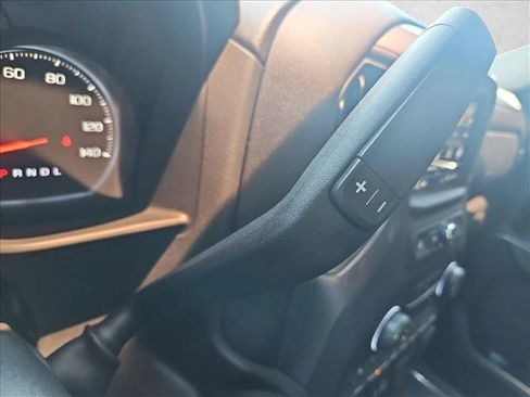 Used 2025 Chevrolet Silverado 1500 Custom RWD image 17