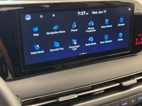 Used 2024 Hyundai Palisade Limited AWD/4WD image 23