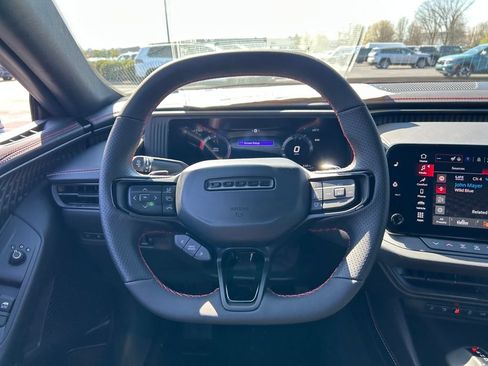 New 2026 Dodge Charger Scat Pack w/ Blacktop Package AWD/4WD image 4