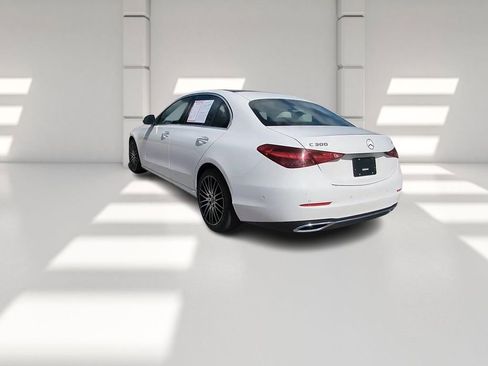 Used 2025 Mercedes-Benz C 300 4MATIC Sedan image 9