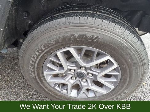 Used 2024 Jeep Wrangler Sahara w/ Technology Group image 14